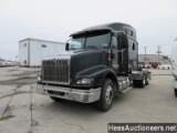 2000 INTERNATIONAL 9200I T/A SLEEPER