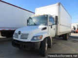 2005 HINO 268 BOX TRUCK