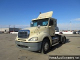 2007 FREIGHTLINER COLUMBIA S/A DAYCAB