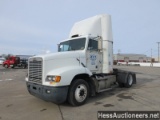 1999 FREIGHTLINER FL112 S/A DAYCAB