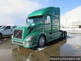 2010 VOLVO VNL T/A SLEEPER