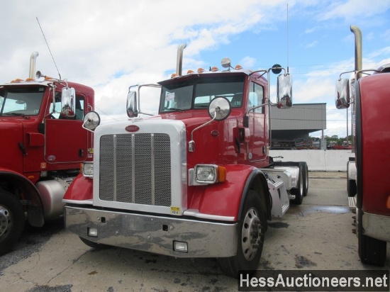 2014 PETERBILT 365 T/A DAYCAB