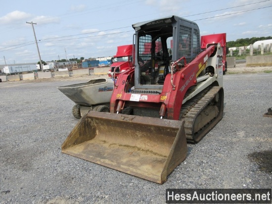 2013 TAKEUCHI TL12 CRAWLER LOADER