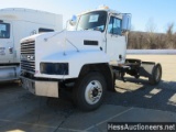 2002 MACK CXN612 S/A DAYCAB