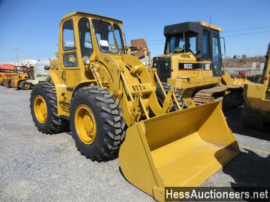 1960 CATERPILLAR 922 WHEEL LOADER, CAT D330 4 CYL 80 HP ENG, 17.5/25 TIRES,