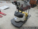 2006 CROWN PE4000-60 PALLET RIDER, 1777 HRS, 24 V, 2981 GVW, 36"W X 92&