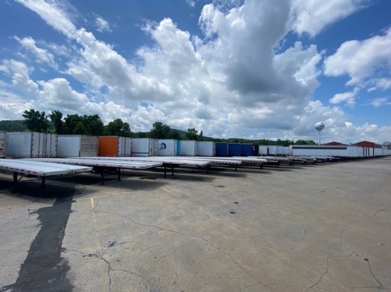 Truck Trailer Equip auction - June 11, 2021 Ring 3