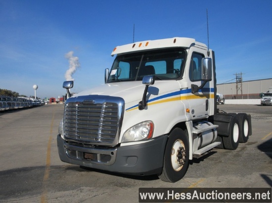 2012 FREIGHTLINER CASCADIA 125 T/A DAYCAB, 267179 MILES ON ODO, ECM 267149