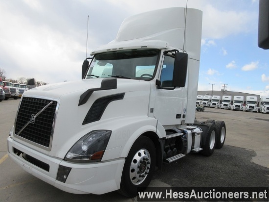 2016 VOLVO T/A DAYCAB,HESS REPORT IN PHOTOS,  600424 MILES ON ODO, ECM 6004