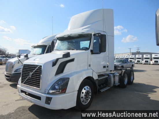 2016 VOLVO VNL T/A DAYCAB,  HESS REPORT IN PHOTOS, 649971 MILES ON ODO, ECM