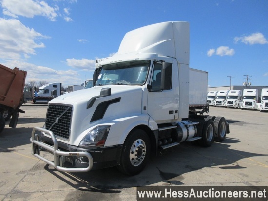 2015 VOLVO VNL64T300 T/A DAYCAB,  HESS REPORT IN PHOTOS, 635041 MILES ON OD