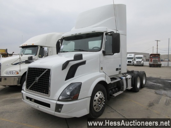 2016 VOLVO VNL T/A DAYCAB, HESS REPORT IN PHOTOS, 703840 MILES ON ODO, ECM