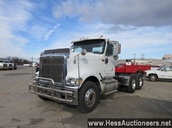 2007 INTERNATIONAL 9900 T/A DAYCAB, HESS REPORT IN PHOTOS, 1072559 MILES ON