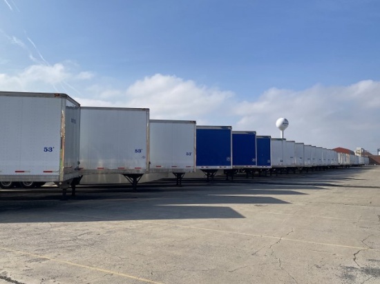 Truck Trailer Equip auction - Apr 8 2022 Ring 3