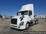 2016 VOLVO VNL T/A DAYCAB, HESS REPORT IN PHOTOS, 335835 MILES ON ODO, ECM