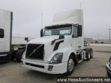 2016 VOLVO VNL T/A DAYCAB, HESS REPORT IN PHOTOS, 559193 MILES ON ODO, ECM