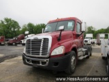 2008 FREIGHTLINER CASCADIA T/A DAYCAB, TOWED IN, REARS OUT, 468736 MILES, 5