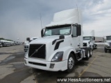 2016 VOLVO VNL64T300 T/A DAYCAB, HESS REPORT IN PHOTOS, 562951 MILES ON ODO