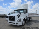 2016 VOLVO VNL64T300 T/A DAYCAB, HESS REPORT IN PHOTOS, 544859 MILES ON ODO