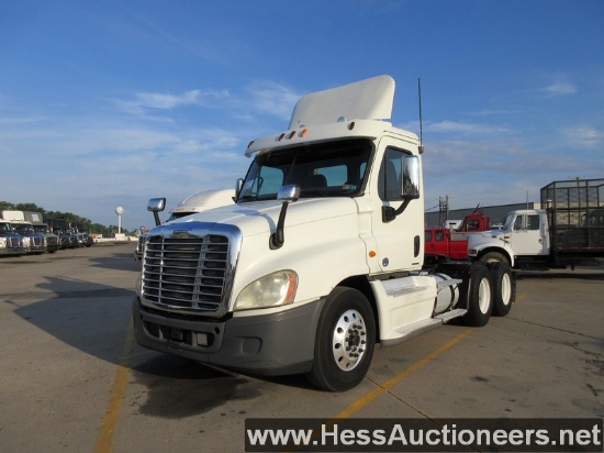 2010 FREIGHTLINER CASCADIA T/A DAYCAB