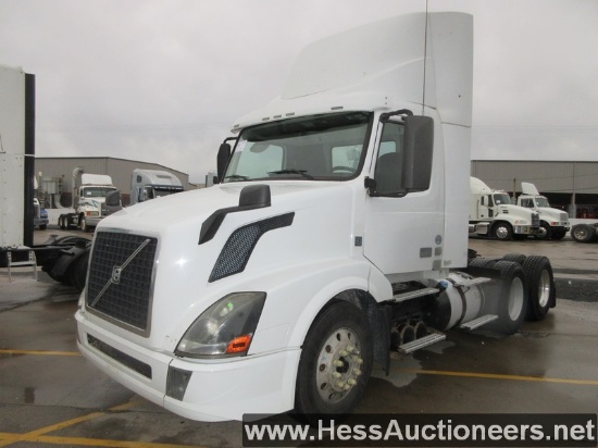 2015 VOLVO VNL T/A DAYCAB, HESS REPORT IN PHOTOS, 703279 MILES ON OD, ECM 7