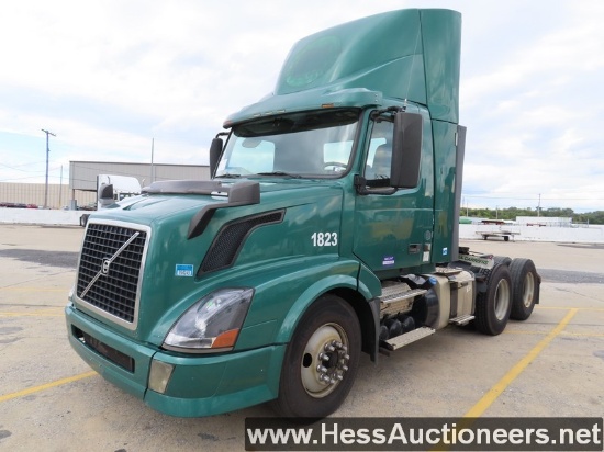 2016 VOLVO T/A DAYCAB, HESS REPORT IN PHOTOS, 584918 MILES ON OD, ECM 58492