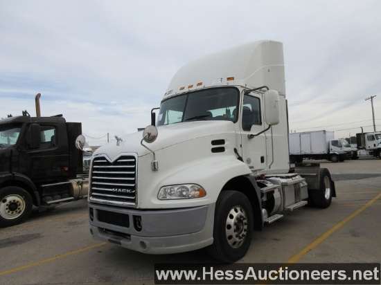 2013 MACK S/A DAYCAB, HESS REPORT IN PHOTOS,394899 MILES ON OD, ECM 394901,