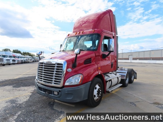 2015 FREIGHTLINER CASCADIA T/A DAYCAB, HESS REPORT IN PHOTOS, ECM NOT CONFI