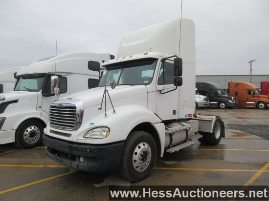 2007 FREIGHTLINER COLUMBIA 120 S/A DAYCAB, 1173620 MILES ON OD, 1173701 MIL