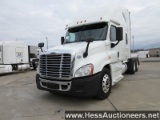 2016 FREIGHTLINER CASCADIA T/A SLEEPER, TITLE DELAY, 644267 MILES ON ODO, 5