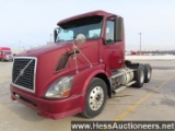 2007 VOLVO VN T/A DAYCAB, HESS REPORT IN PHOTOS, TITLE DELAY, 494865 MILES