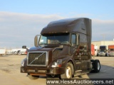 2014 VOLVO VNL S/A SLEEPER, HESS REPORT IN PHOTOS,  1266018.3 MILES ON OD,