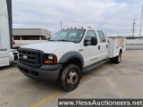 2007 FORD F450 SERVICE TRUCK, 16000 GVW, FORD ENGINE, 8 CYL, 6.8 L, 6 PASSE
