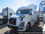 2016 VOLVO VNL T/A SLEEPER,HESS REPORTS IN PHOTOS,  702778 MILES ON ODO, 70