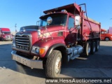 2005 MACK CV713/73280 TRI-AXLE DUMP TRUCK, 277214 MILES ON OD, ECM NOT CONF