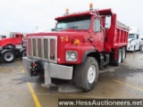 2002 INTERNATIONAL 2674 6X4 T/A DUMP TRUCK, 107114 MILES ON ODO, CUMMINS N1