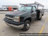 2003 CHEVROLET 3500 UTILITY TRUCK, 43817 MILES ON ODO, GM 8 CYL ENG, 3 PASS