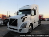 2017 VOLVO VNL670 T/A SLEEPER, HESS REPORTS IN PHOTOS,550146 MILES ON ODO,