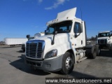 2016 FREIGHTLINER CASCADIA T/A DAYCAB, 418294 MILES ON ODO, ECM 145.56, 520