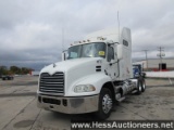 2015 MACK CSX T/A SLEEPER, 442951 MILES ON OD, ECM 442955, 52000 GVW, MACK