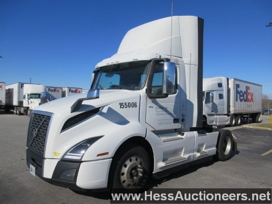 2019 VOLVO VNL42T300 S/A DAYCAB, 432164 MILES ON OD, ECM 432167, FULL VOLVO