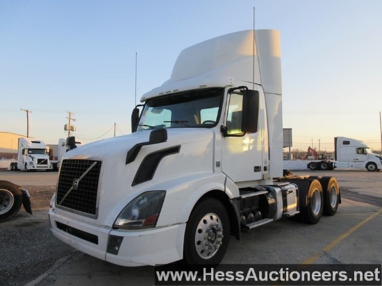 2016 VOLVO VNL T/A DAYCAB, HESS REPORT IN PHOTOS, 561600 MILES ON ODO, ECM