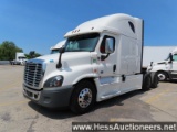 2019 FREIGHTLINER CASCADIA T/A SLEEPER, HESS REPORT IN PHOTOS, 563476 MILES