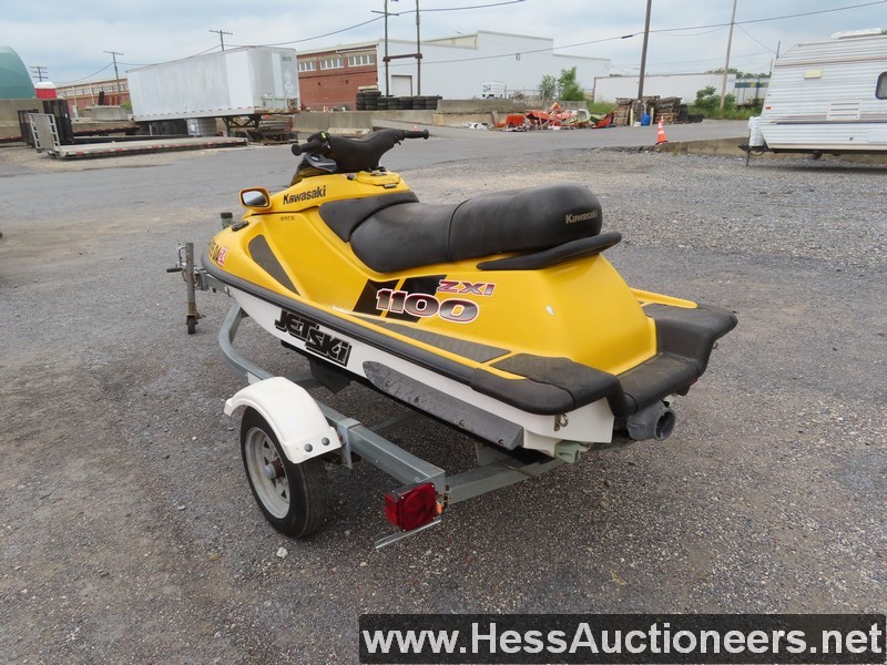 take！ 2001 KAWASAKI ZX1 1100 JET SKI, 2001 BANDIT | Proxibid