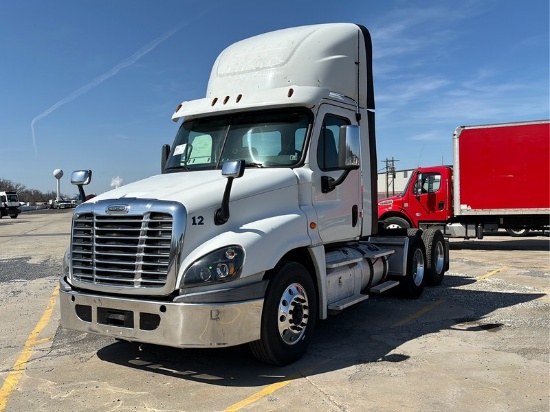 2017 FREIGHTLINER CASCADIA T/A DAYCAB