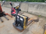 YALE MPB040-EN24T2245 PALLET JACK, NON RUNNER