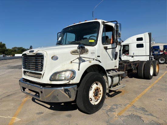 2010 FREIGHTLINER M2 CAB CHASSIS