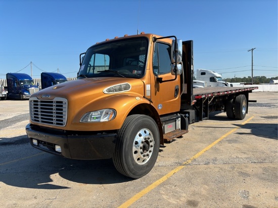 2018 FREIGHTLINER M2 FLATBED TRUCK