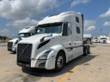 2019 VOLVO VNL T/A SLEEPER