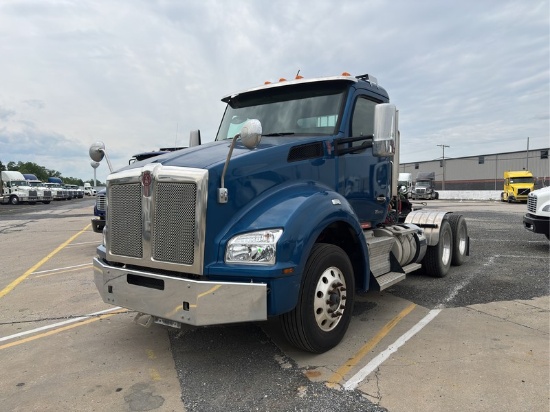 2023  KENWORTH   T880  T/A DAYCAB